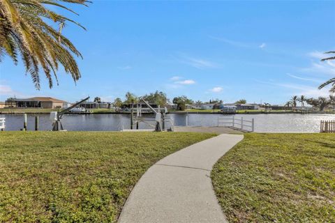 A home in PORT CHARLOTTE