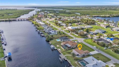 A home in PORT CHARLOTTE