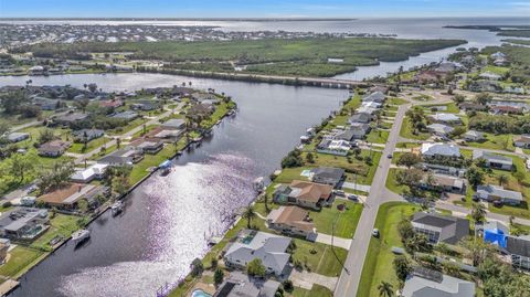 A home in PORT CHARLOTTE