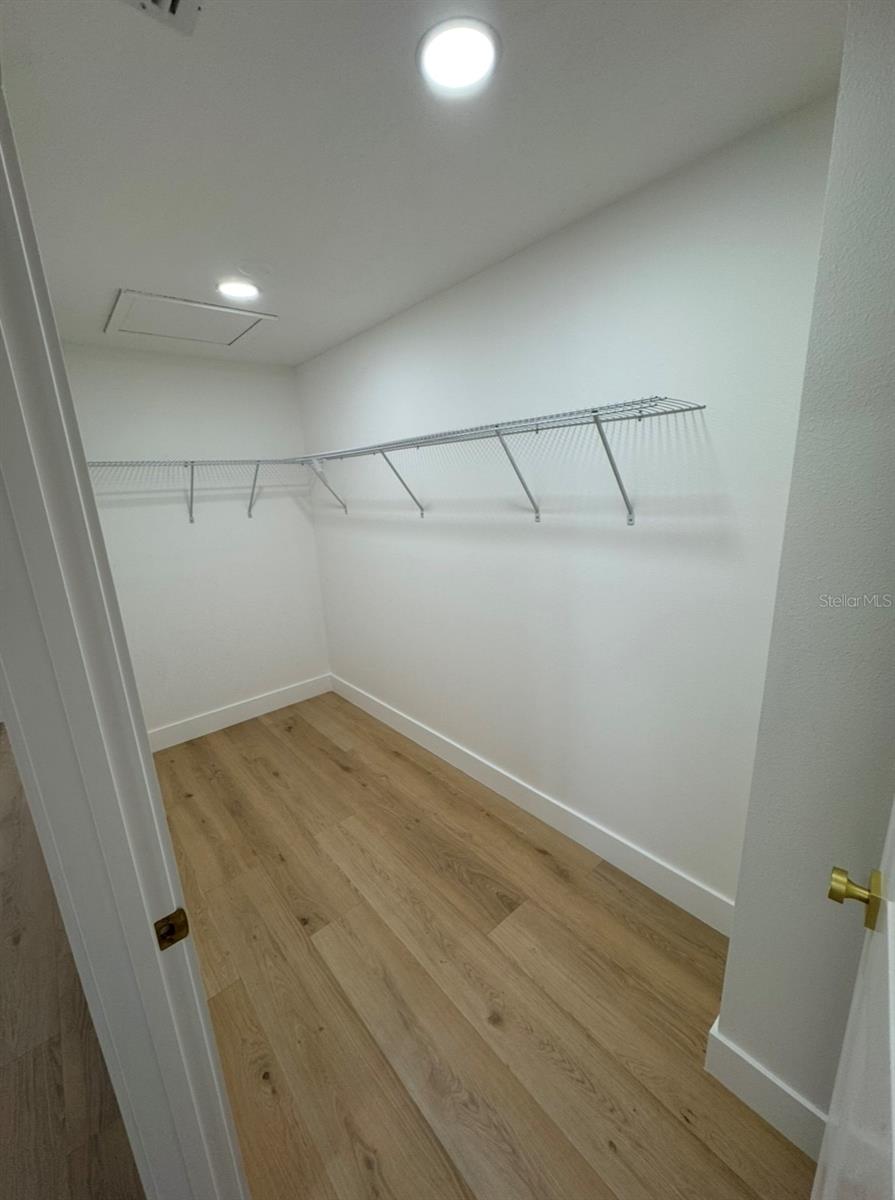 TWIN LAKES ESTATES ADD - Residential