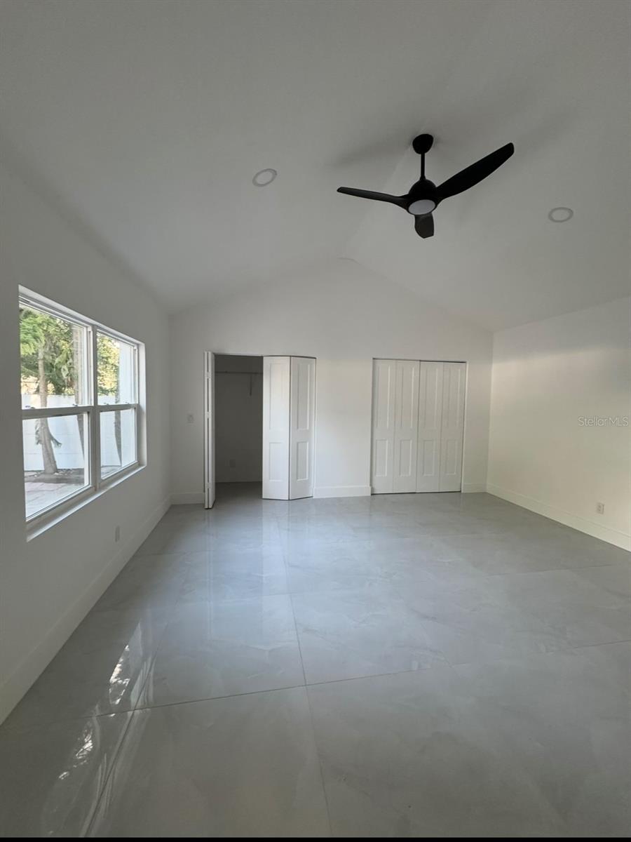 TWIN LAKES ESTATES ADD - Residential