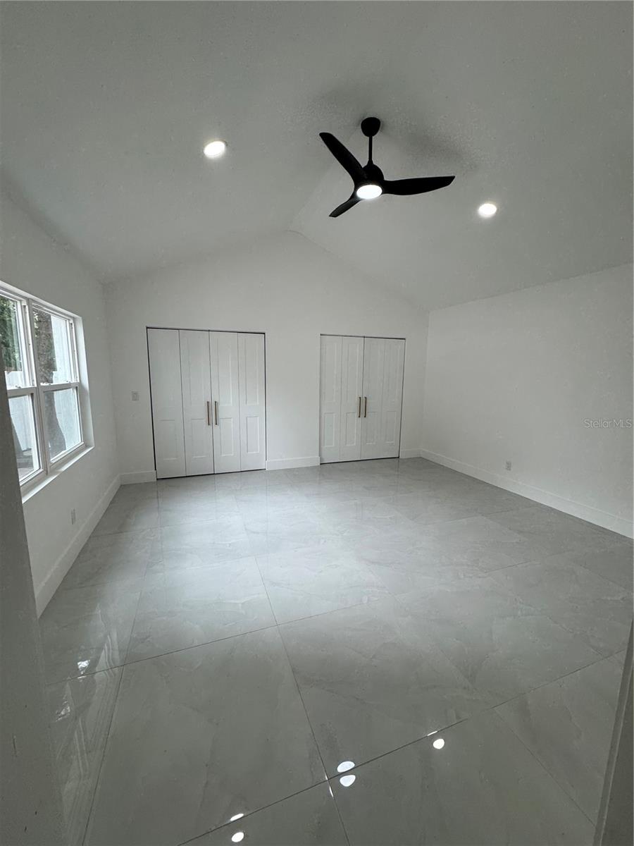 TWIN LAKES ESTATES ADD - Residential