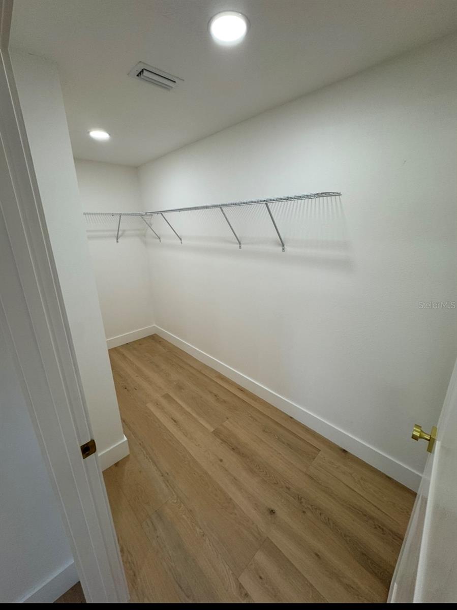 TWIN LAKES ESTATES ADD - Residential