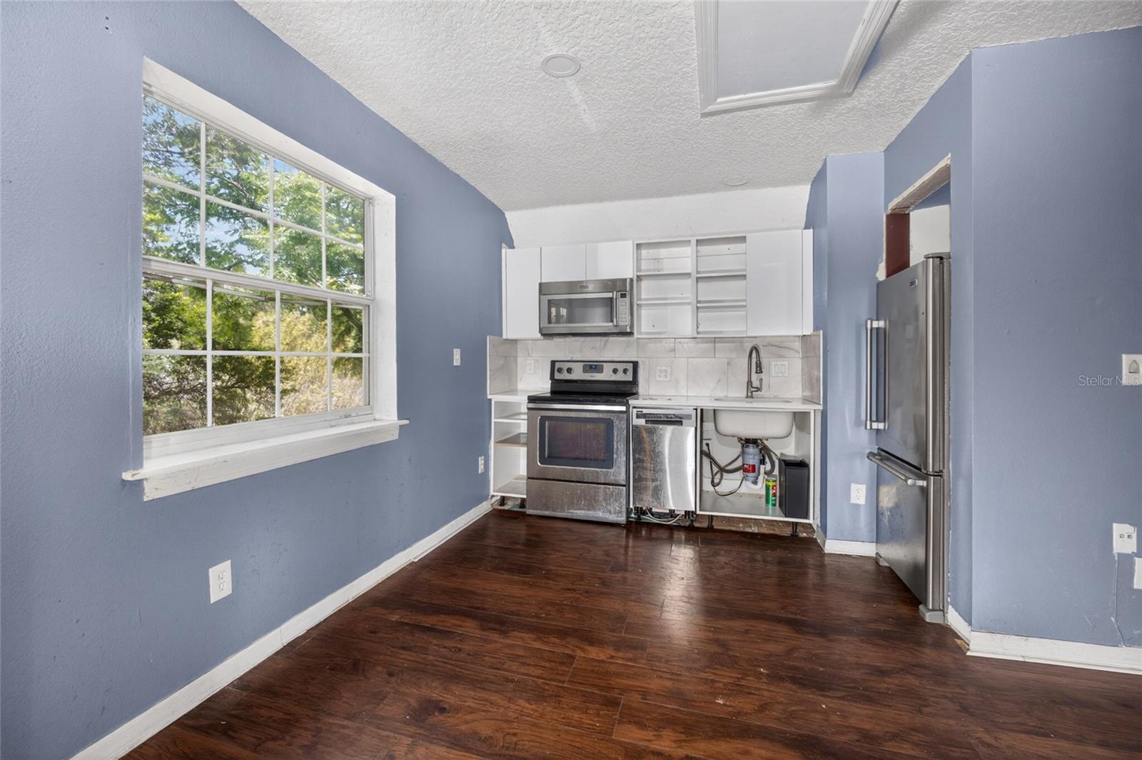 THOMAS ADD - Residential
