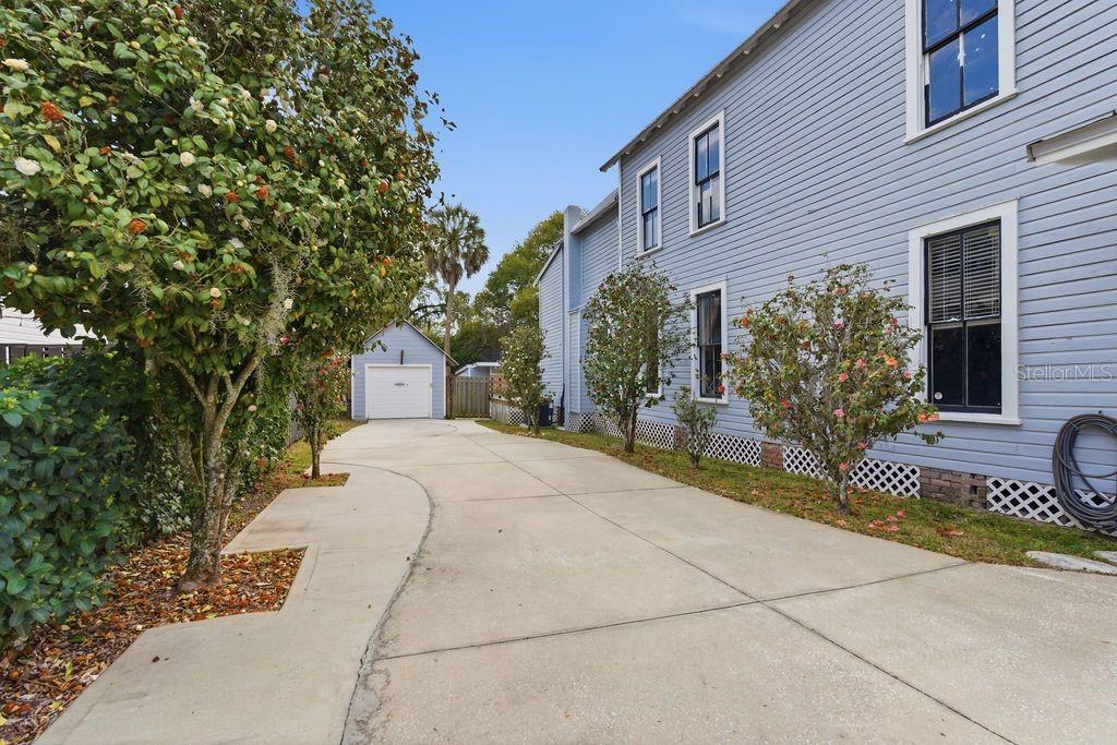 CALDWELLS ADD - Residential