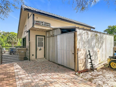 Tiny photo for 45750 Pine Street, Paisley, FL 32767 (MLS # O6453686)