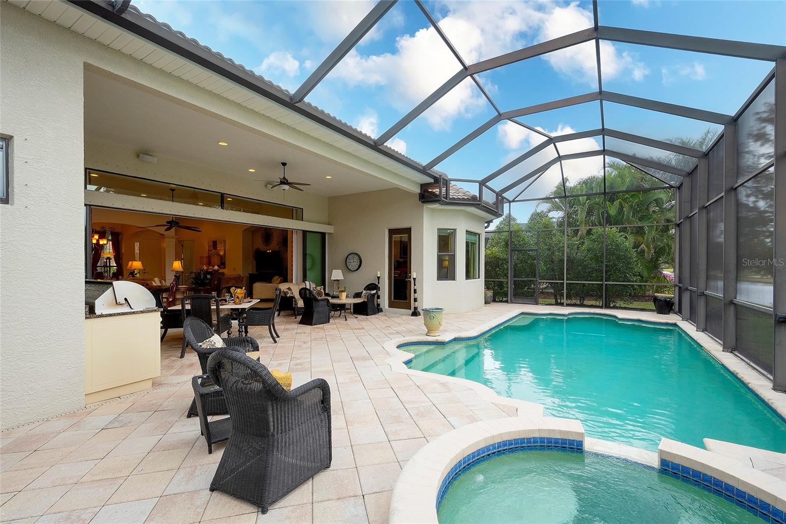 COUNTRY CLUB EAST LAKEWOOD RANCH - Residential