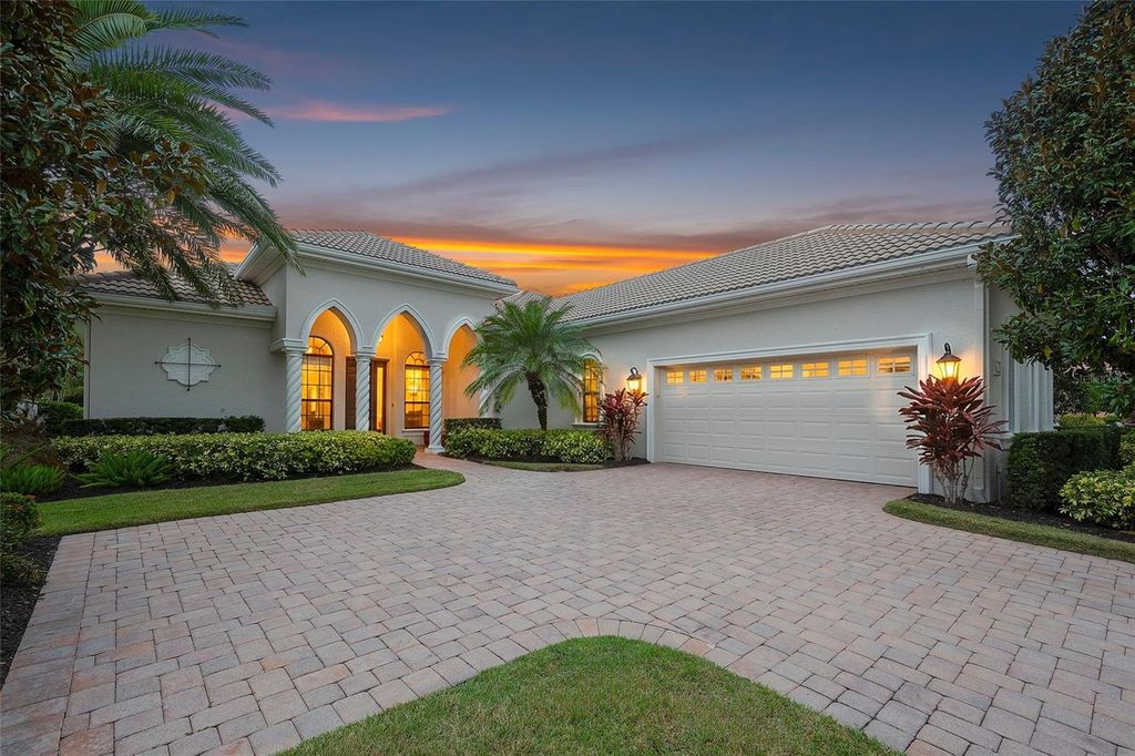 Photo of 15512 Leven Links Place, Lakewood Ranch, FL 34202 (MLS # A4675114)