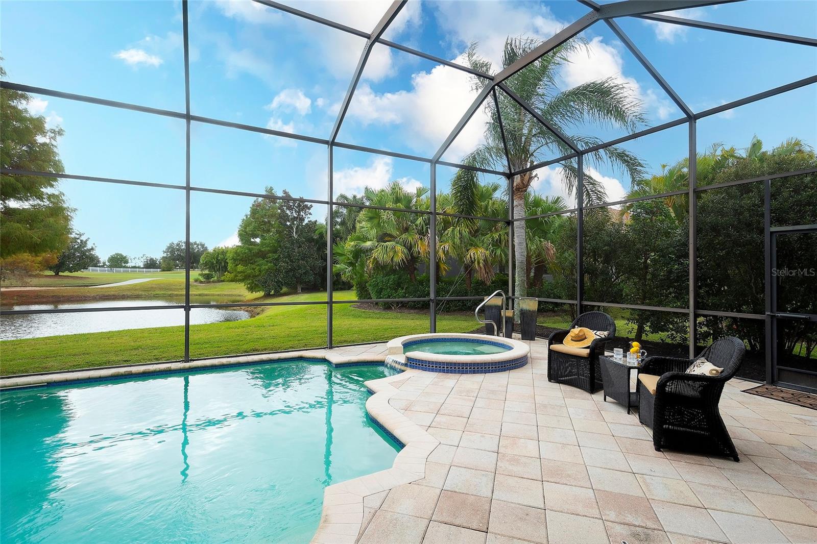 COUNTRY CLUB EAST LAKEWOOD RANCH - Residential