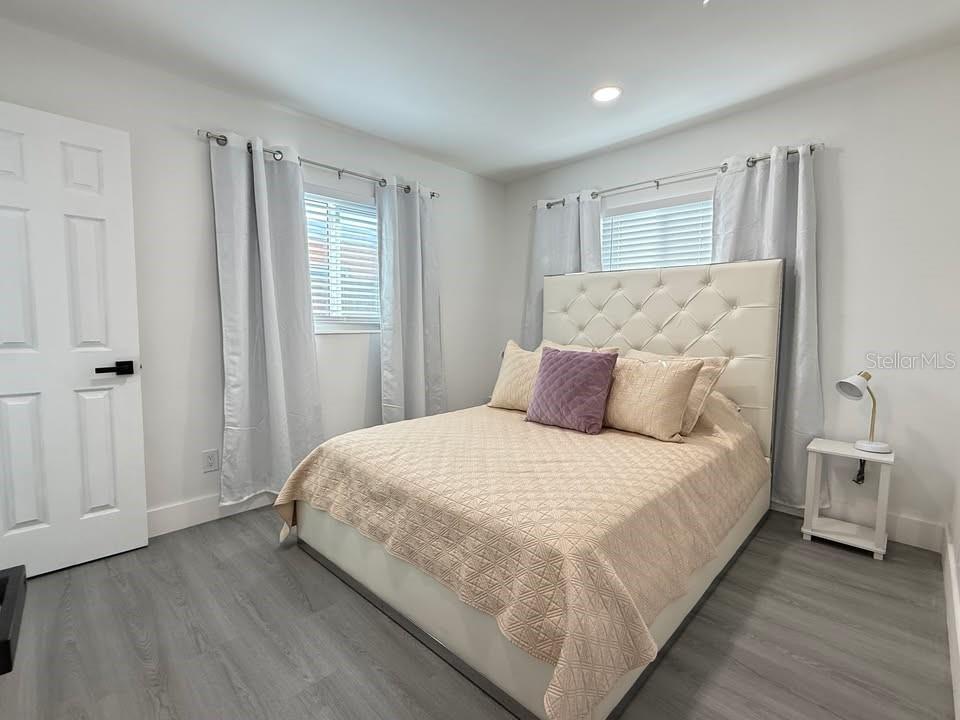 SHORE ACRES OVERLOOK SEC - Residential Lease