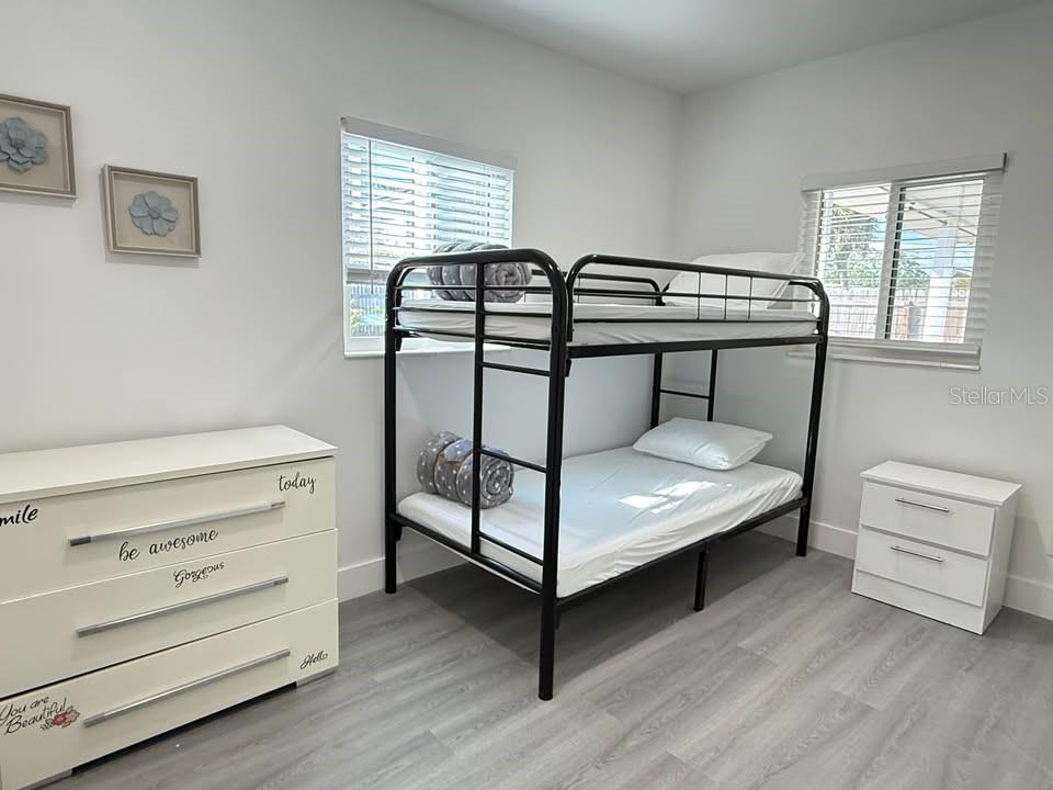 SHORE ACRES OVERLOOK SEC - Residential Lease