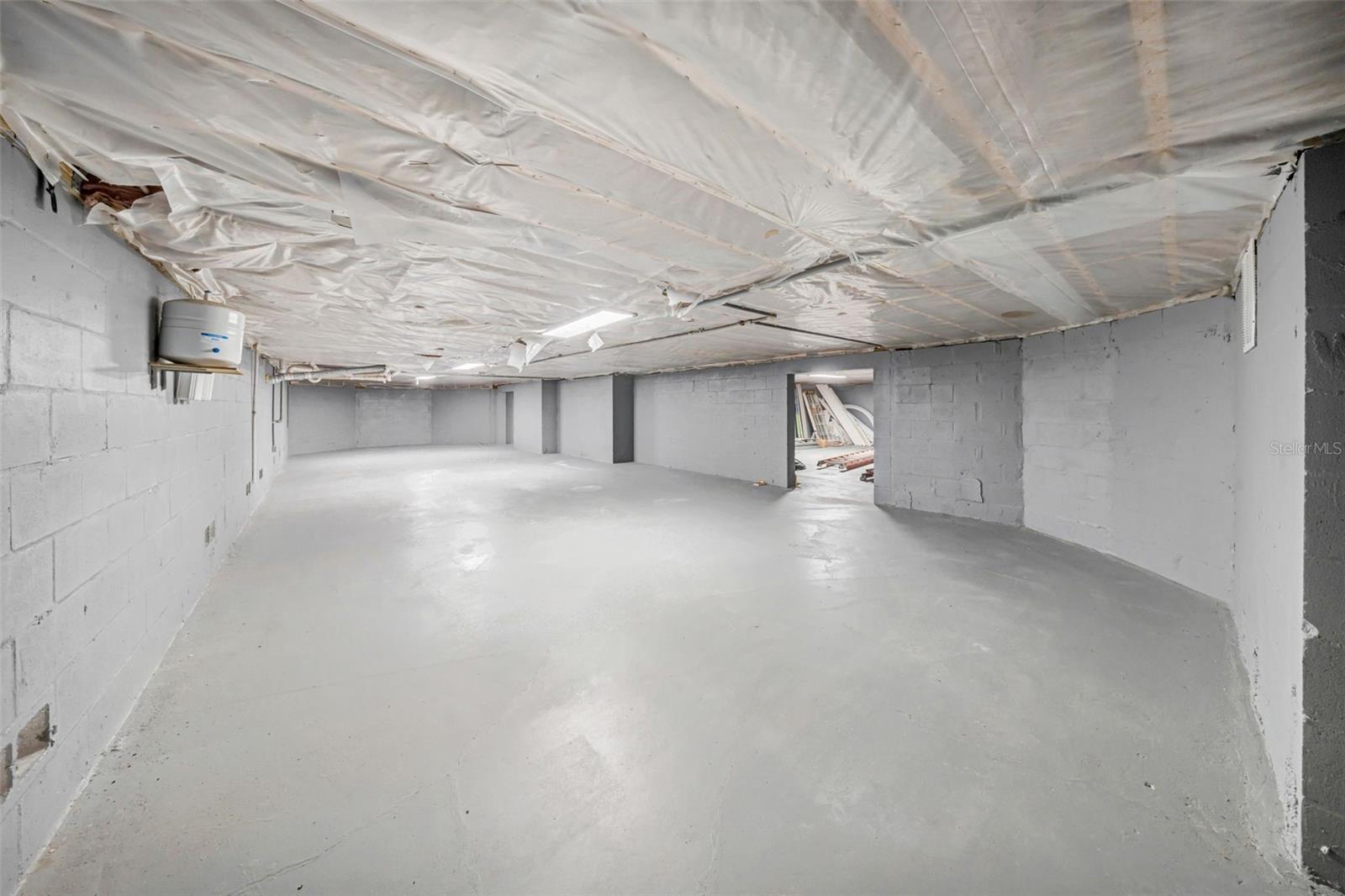 ISLAND ESTATES OF CLEARWATER - Residential