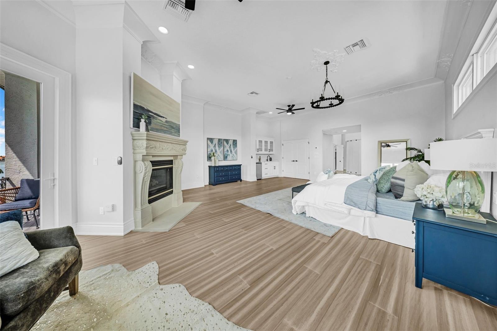 ISLAND ESTATES OF CLEARWATER - Residential