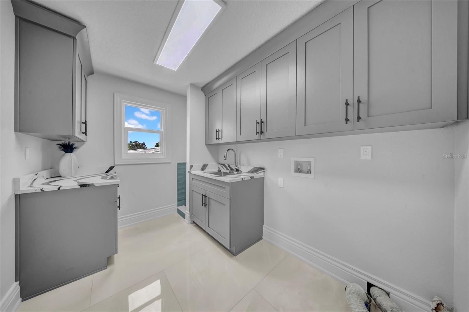 ISLAND ESTATES OF CLEARWATER - Residential