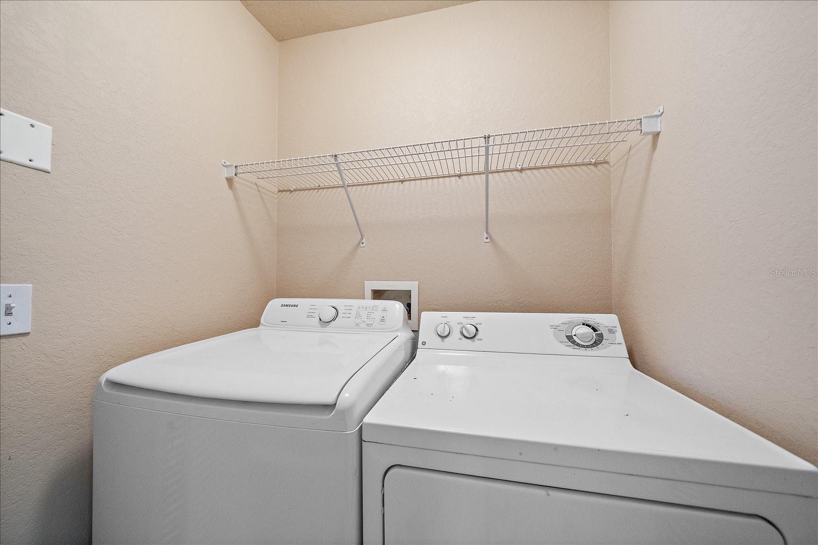 ADMIRALS WALK - Residential