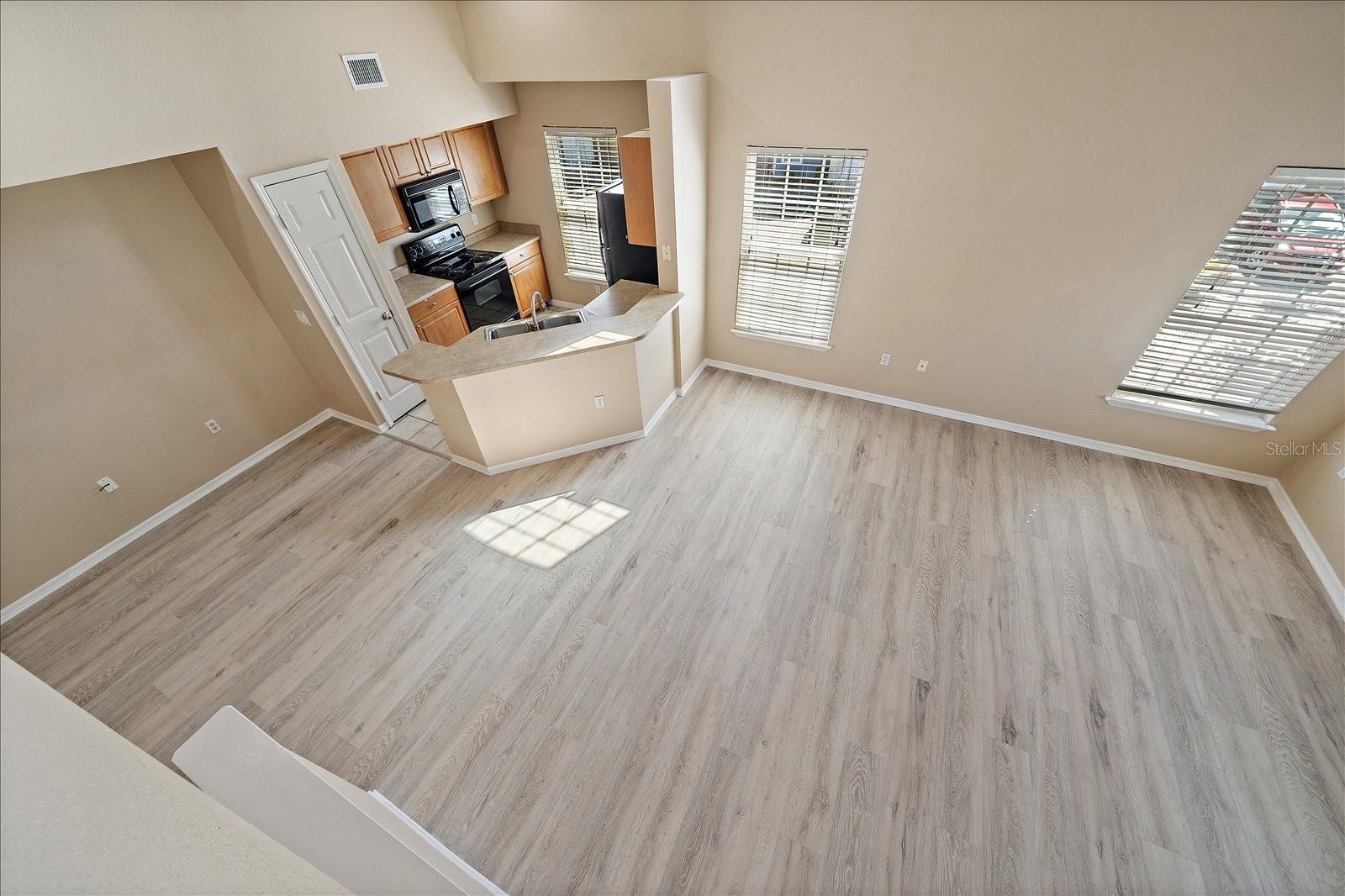 ADMIRALS WALK - Residential