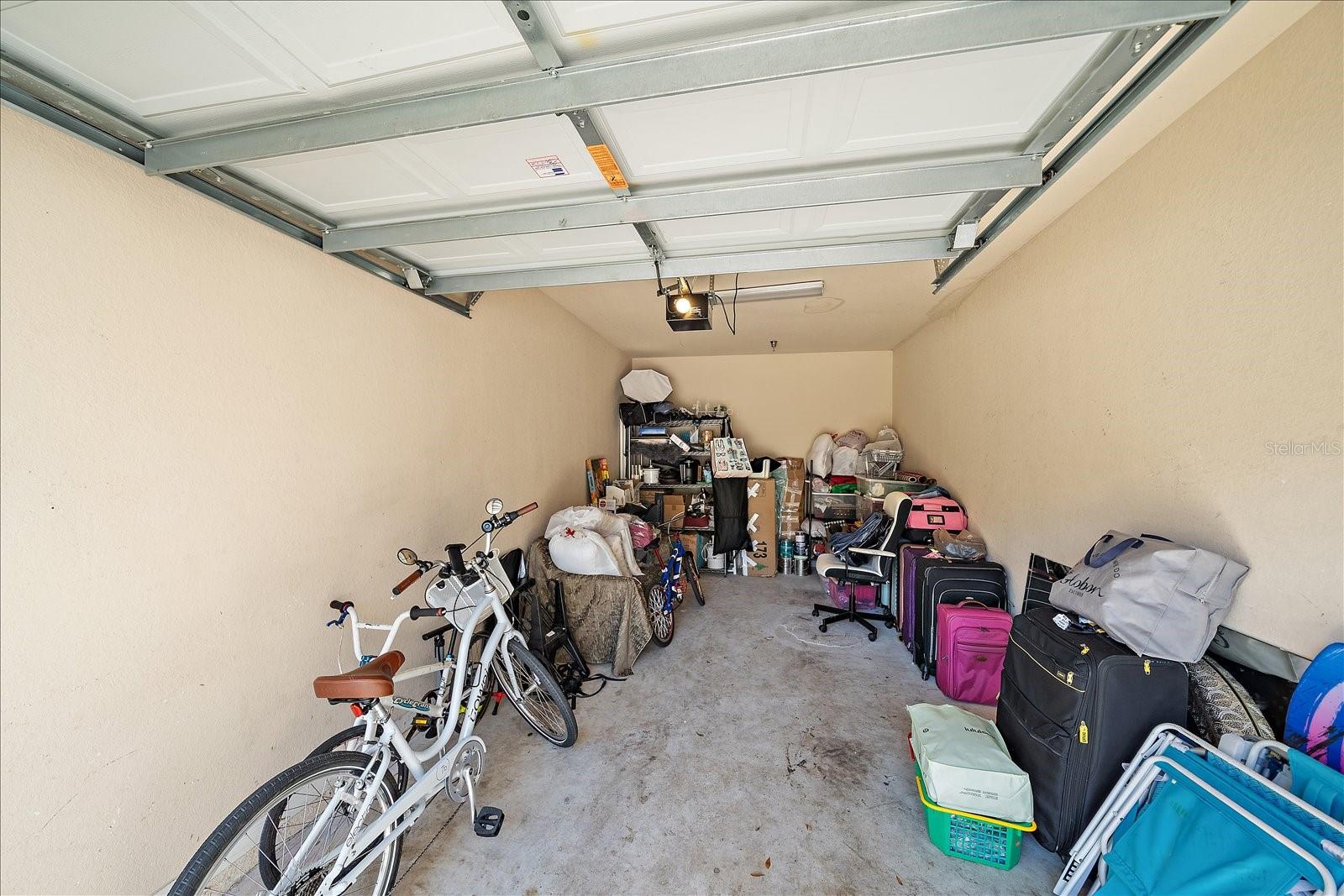 ADMIRALS WALK - Residential