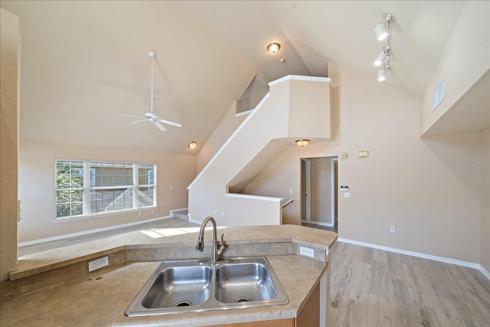 ADMIRALS WALK - Residential