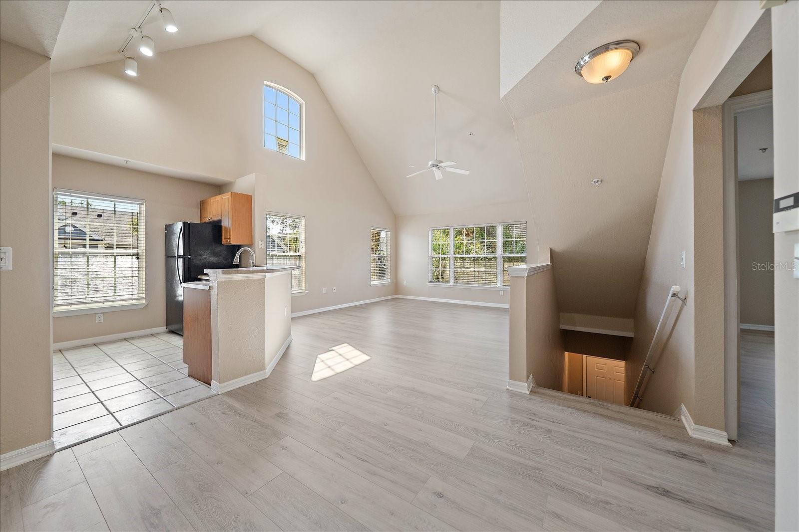 ADMIRALS WALK - Residential