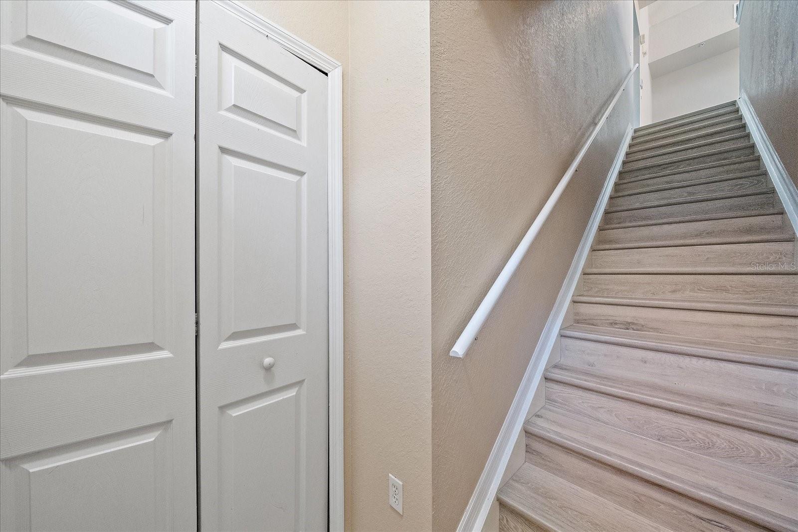 ADMIRALS WALK - Residential