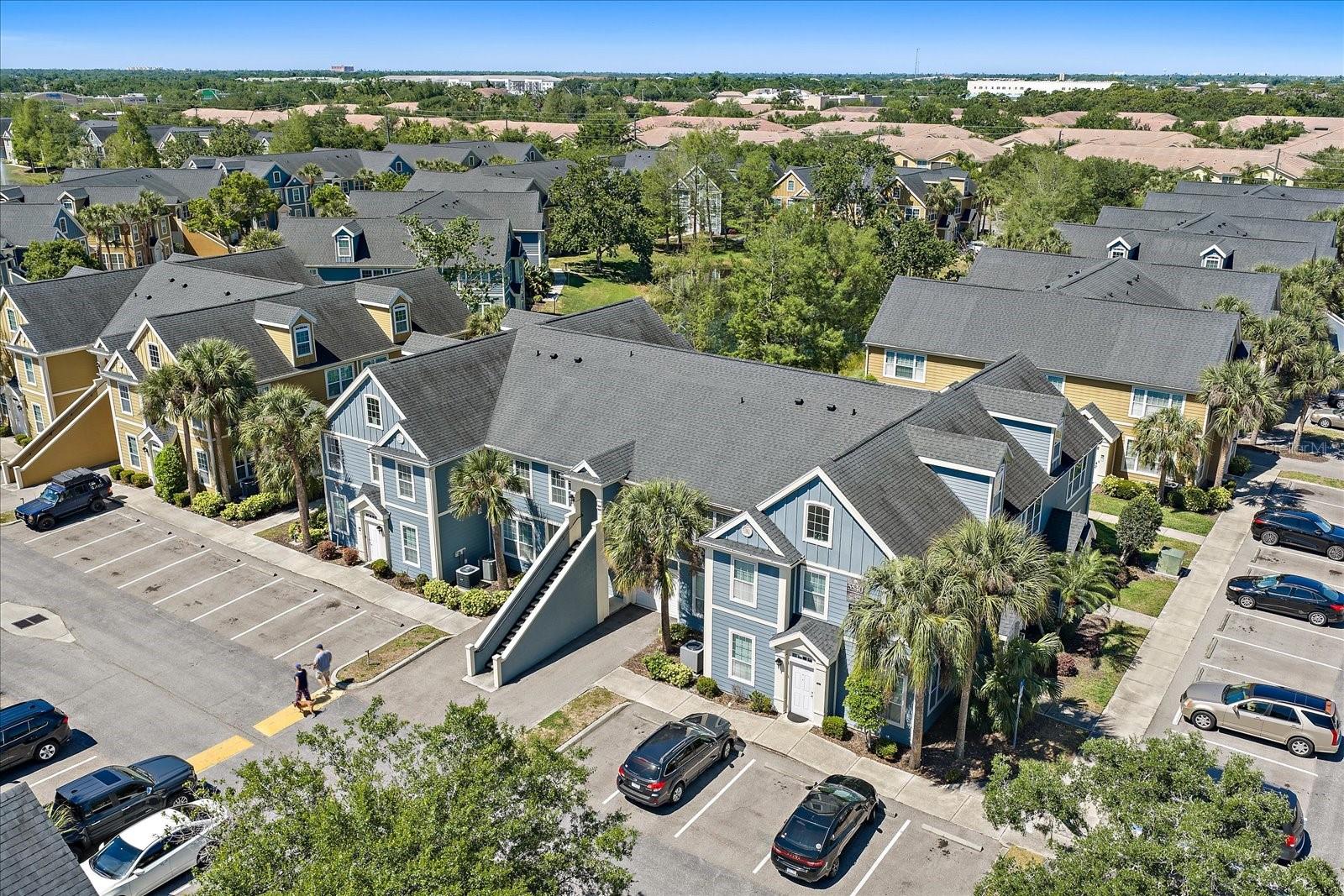 ADMIRALS WALK - Residential