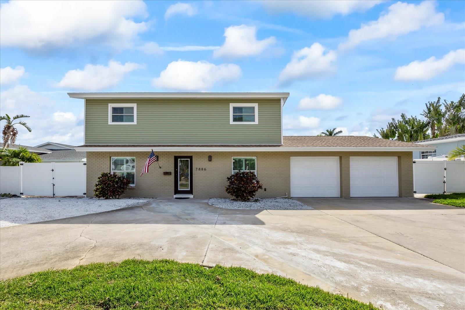 SOUTH CAUSEWAY ISLE YACHT CLUB ADD - Residential