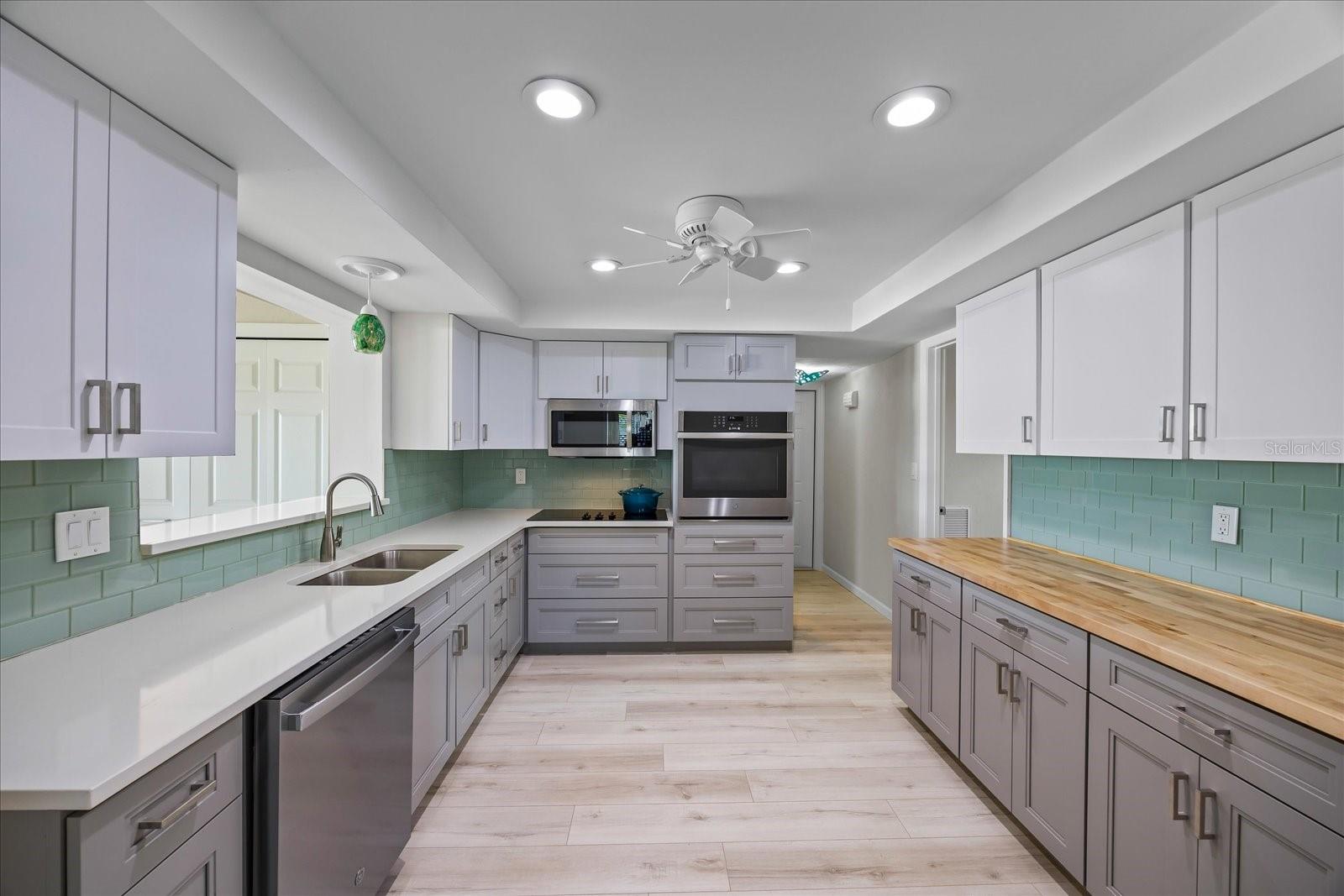 SOUTH CAUSEWAY ISLE YACHT CLUB ADD - Residential