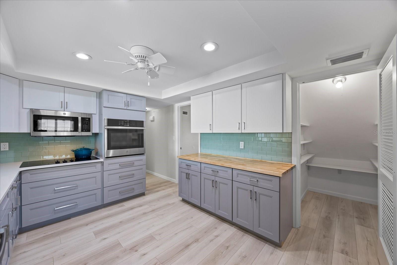 SOUTH CAUSEWAY ISLE YACHT CLUB ADD - Residential