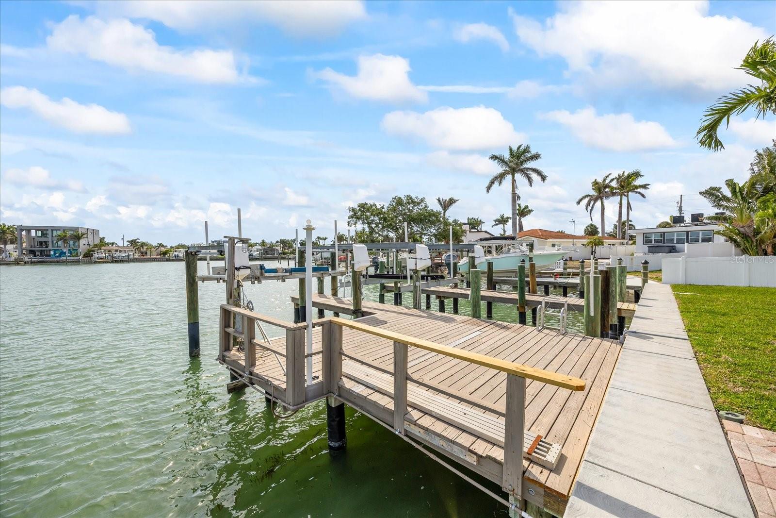 SOUTH CAUSEWAY ISLE YACHT CLUB ADD - Residential