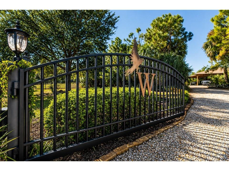 2209 LOST RIVER TRAIL
