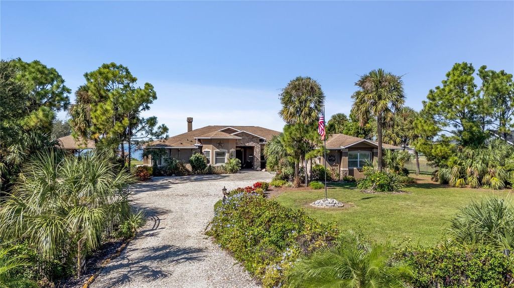 Photo of 2209 Lost River Trail, Ruskin, FL 33570 (MLS # TB8450151)