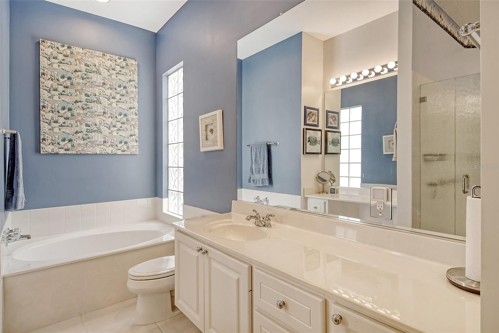 VILLAGEWALK - Residential