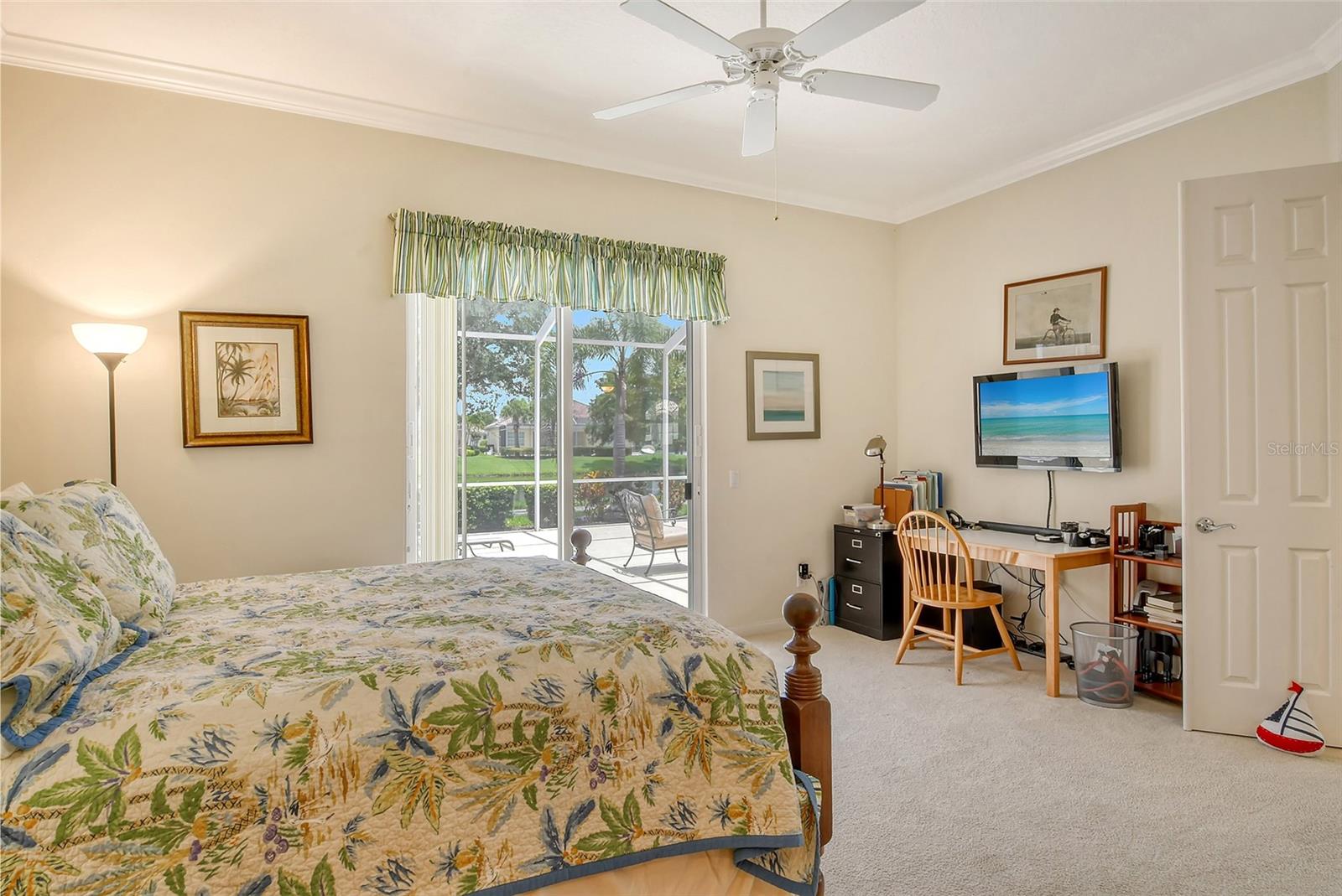 VILLAGEWALK - Residential