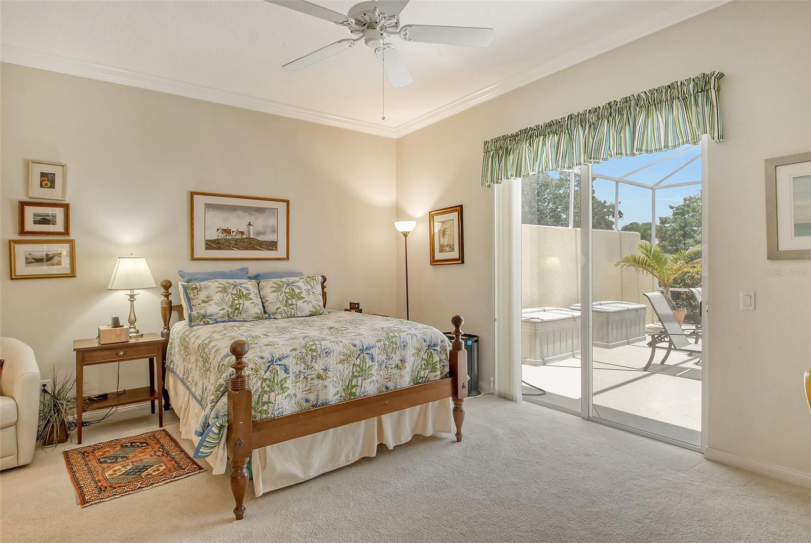 VILLAGEWALK - Residential