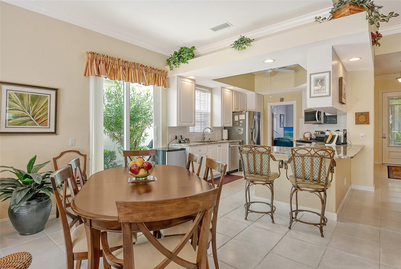 VILLAGEWALK - Residential