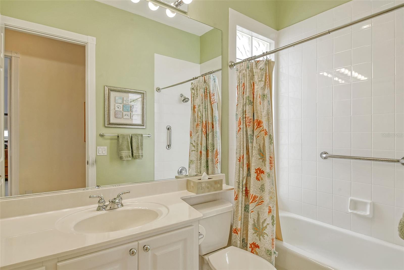 VILLAGEWALK - Residential