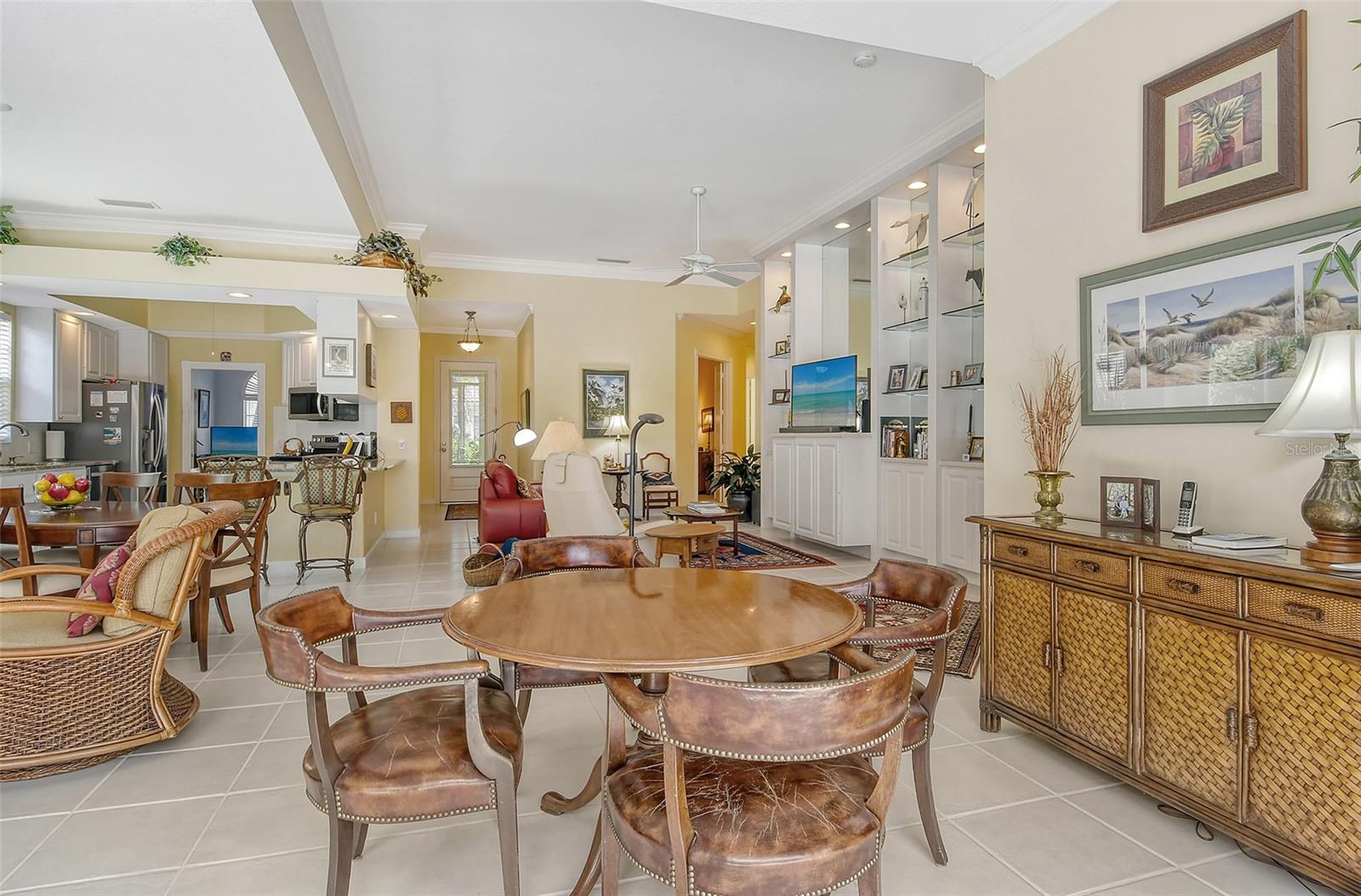 VILLAGEWALK - Residential