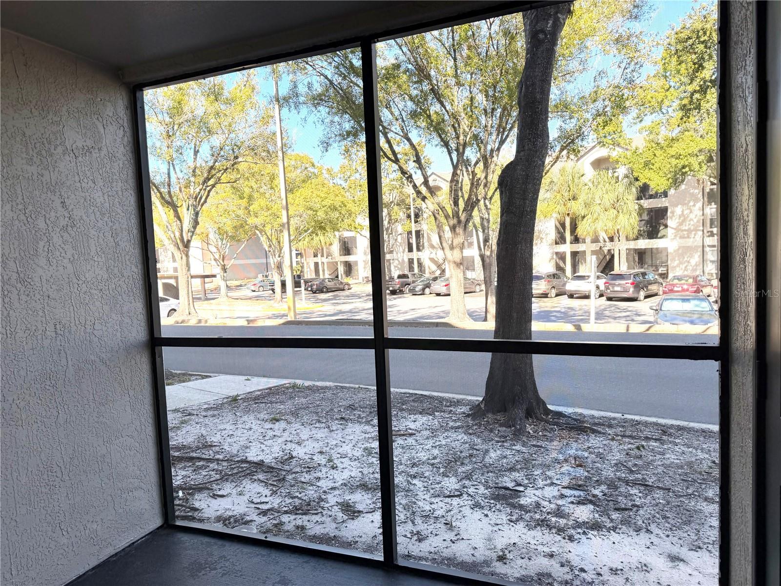 SANDLAKE PRIVATE RESIDENCES - Residential