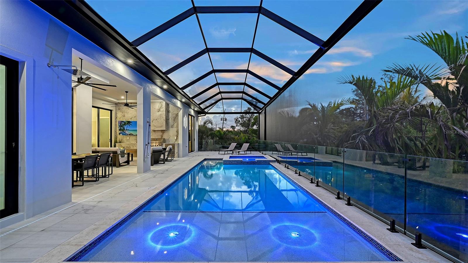 SARASOTA BEACH - Residential