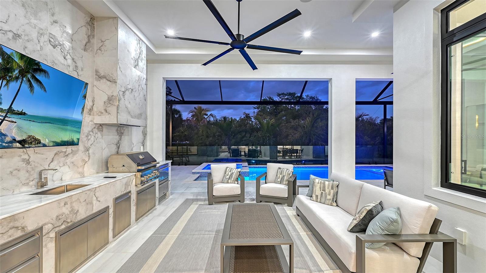 SARASOTA BEACH - Residential