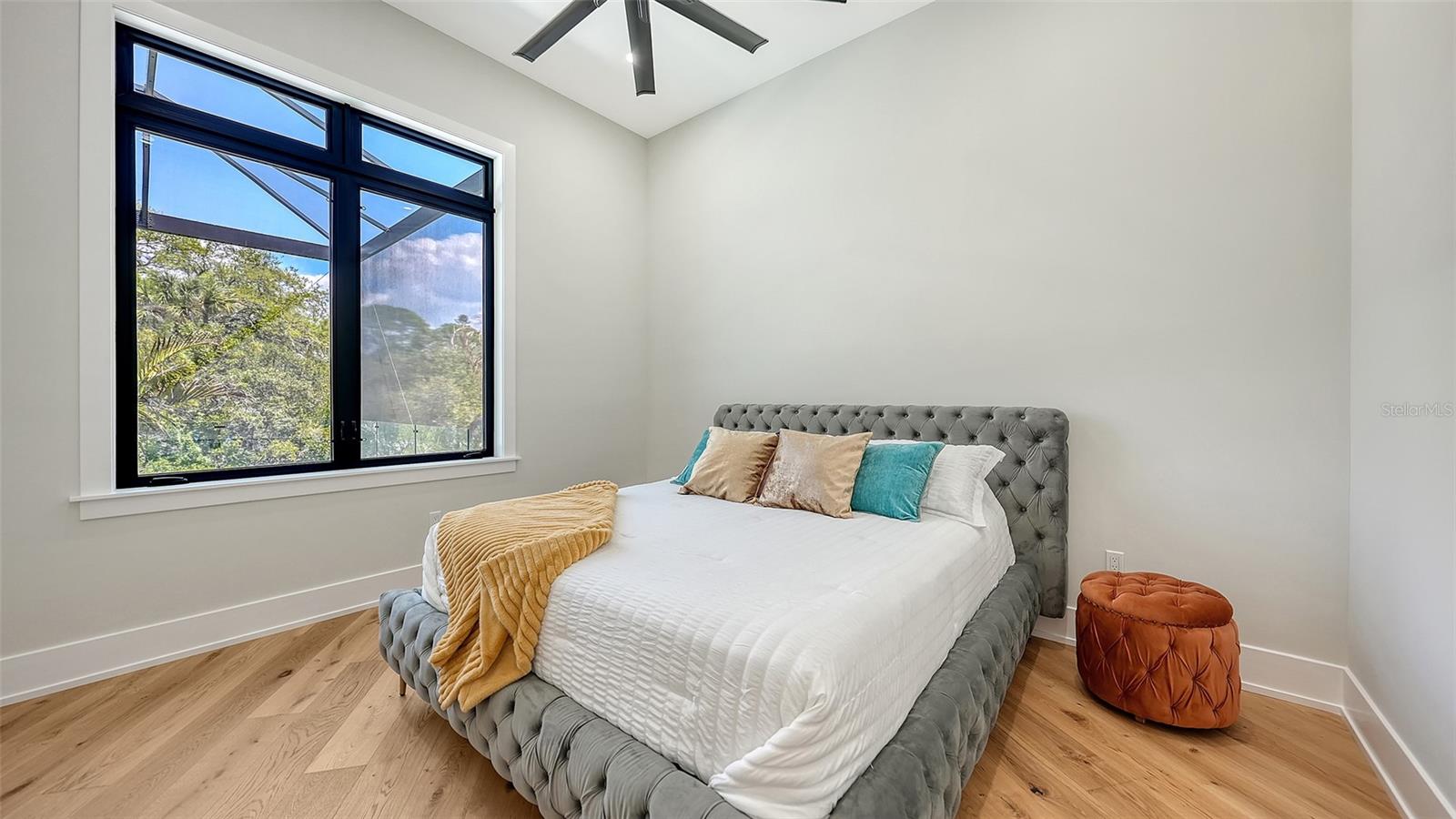 SARASOTA BEACH - Residential