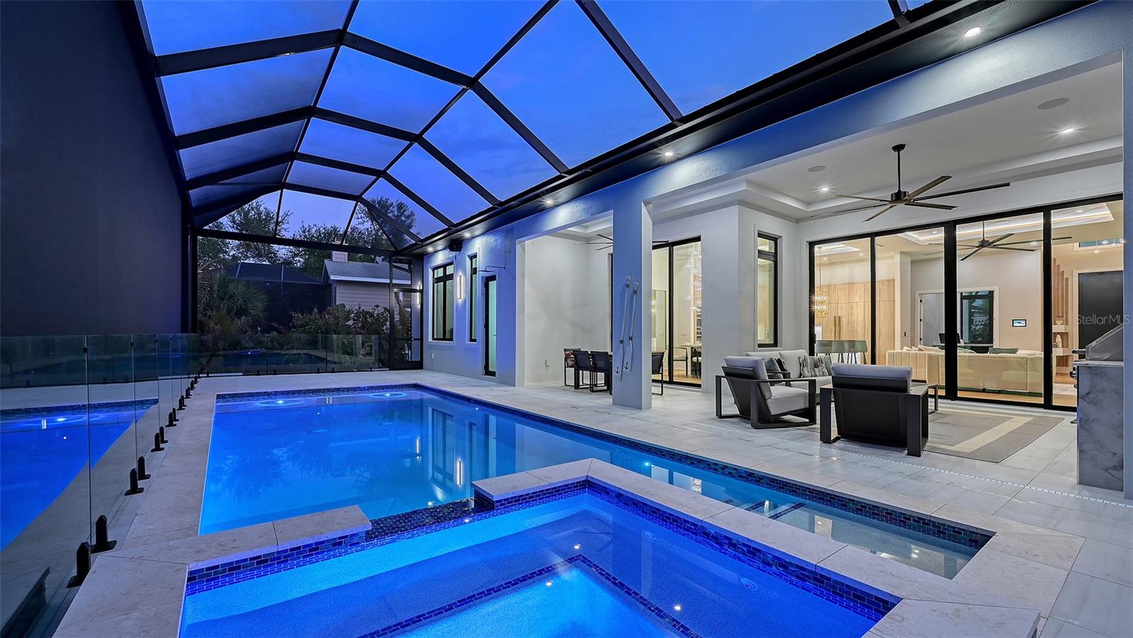 SARASOTA BEACH - Residential