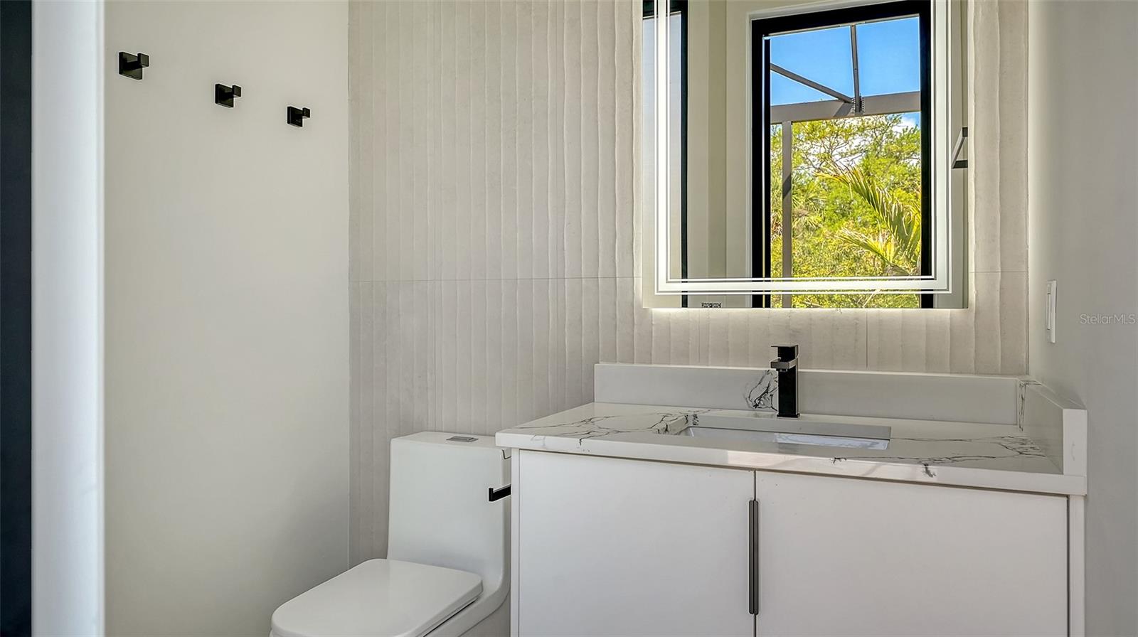 SARASOTA BEACH - Residential