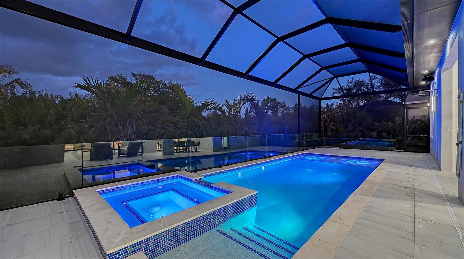 SARASOTA BEACH - Residential