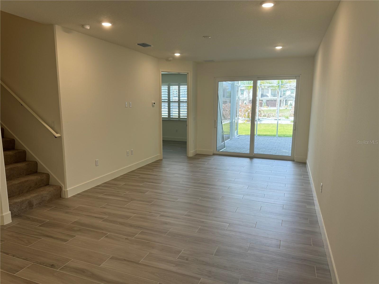 ISLES/VENETIAN BAY - Residential