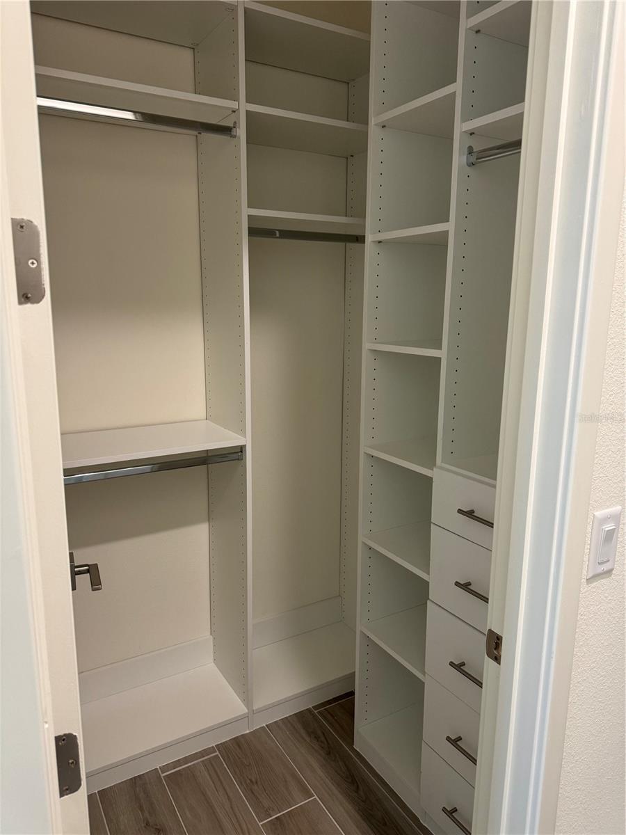 ISLES/VENETIAN BAY - Residential