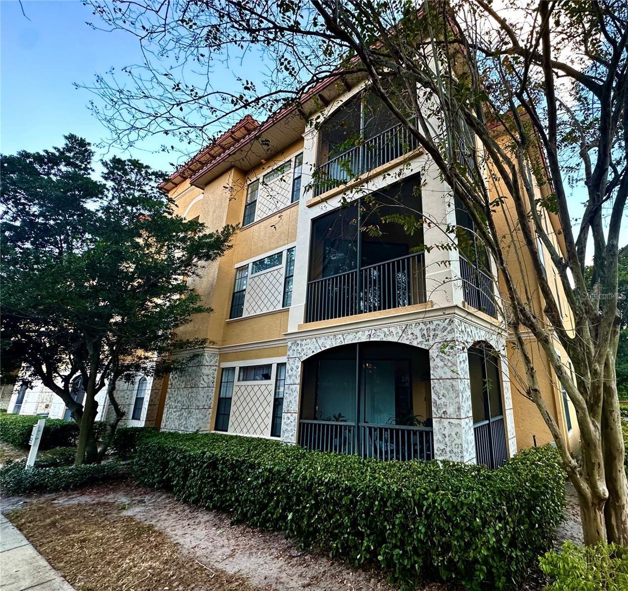 SERENATA CONDO - Residential Lease