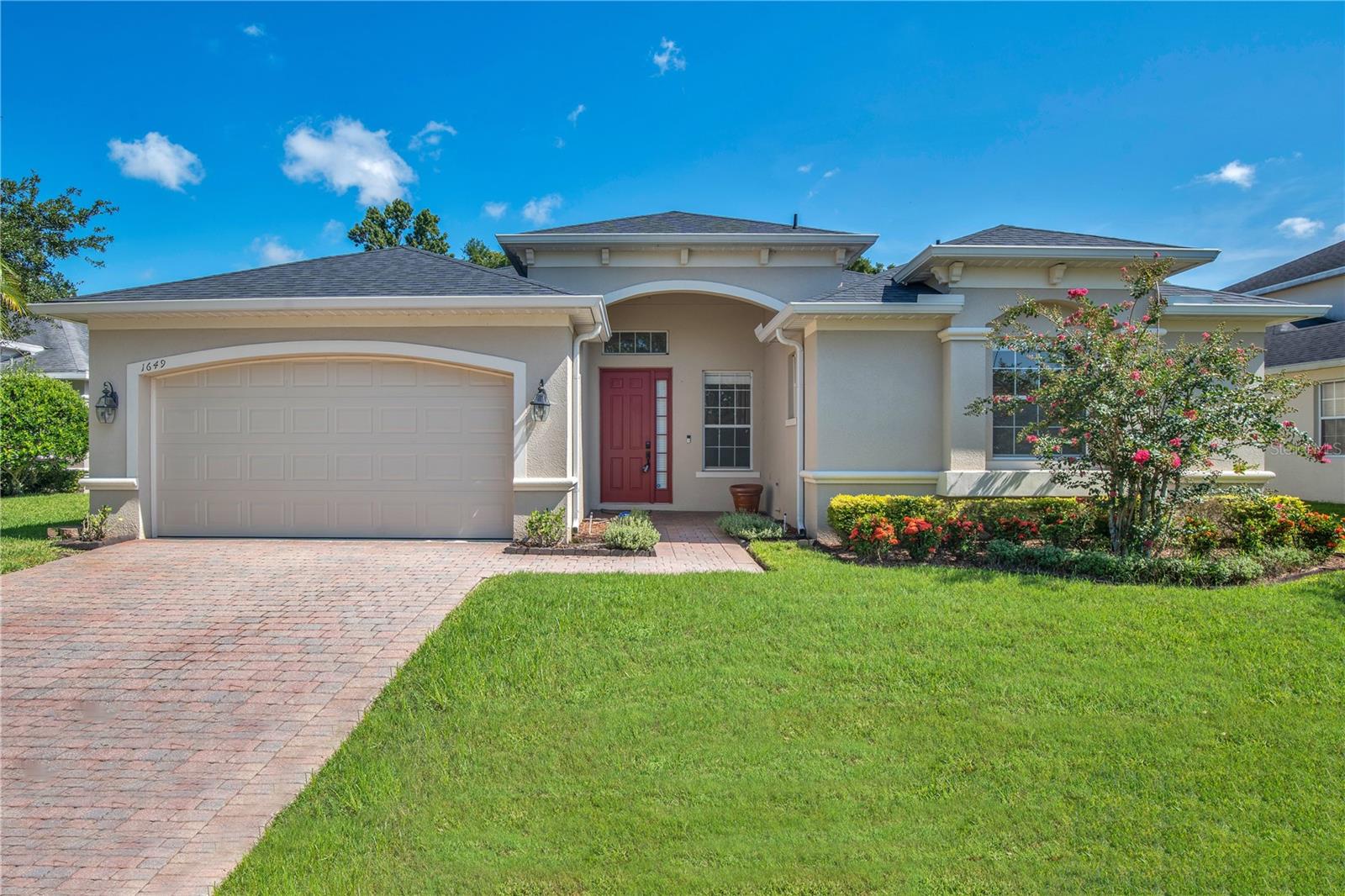 A bright, meticulously maintained single-story residence nestled in the gated Retreat at Wekiva, this home is the ideal blend of comfort, privacy, and convenience. This 3?bed / 2?bath home, spanning 2,016?sq?ft, features a welcoming split-floorplan, a spacious eat-in kitchen with breakfast bar, and a cozy bonus room perfect for a home office or guest space. High ceilings, ceiling fans, neutral tones throughout, new carpeting, and stunning granite surfaces elevate the interior appeal.
Step outside to enjoy a tranquil fenced backyard, shaded by mature landscaping and overlooking a serene nature preserve is an inviting backdrop for outdoor gatherings or peaceful solitude. A screened patio and two-car garage add to the home's practicality and appeal. With easy access to Sanford's shopping, dining, and major highways, this home offers an exceptional living experience in a prime location.