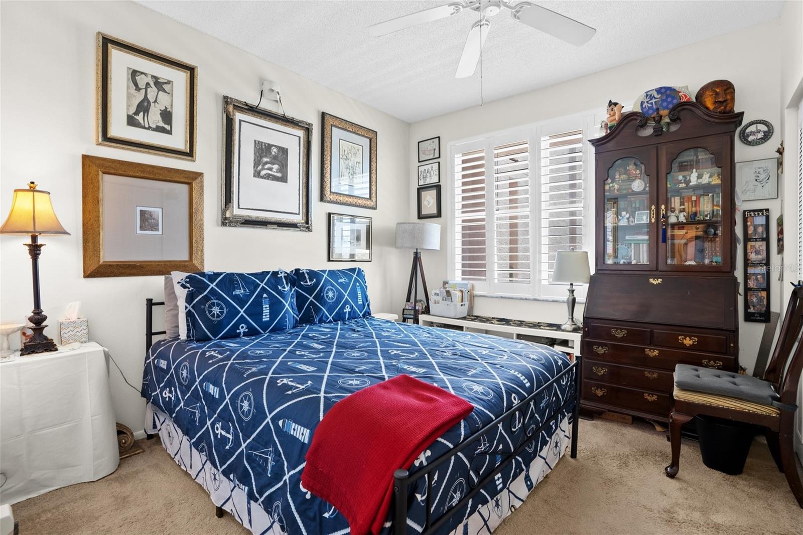 CORAL POINTE - Residential