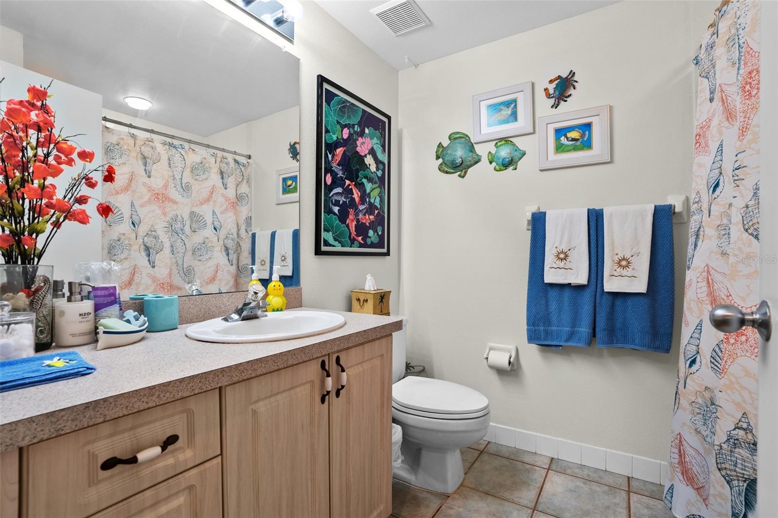CORAL POINTE - Residential